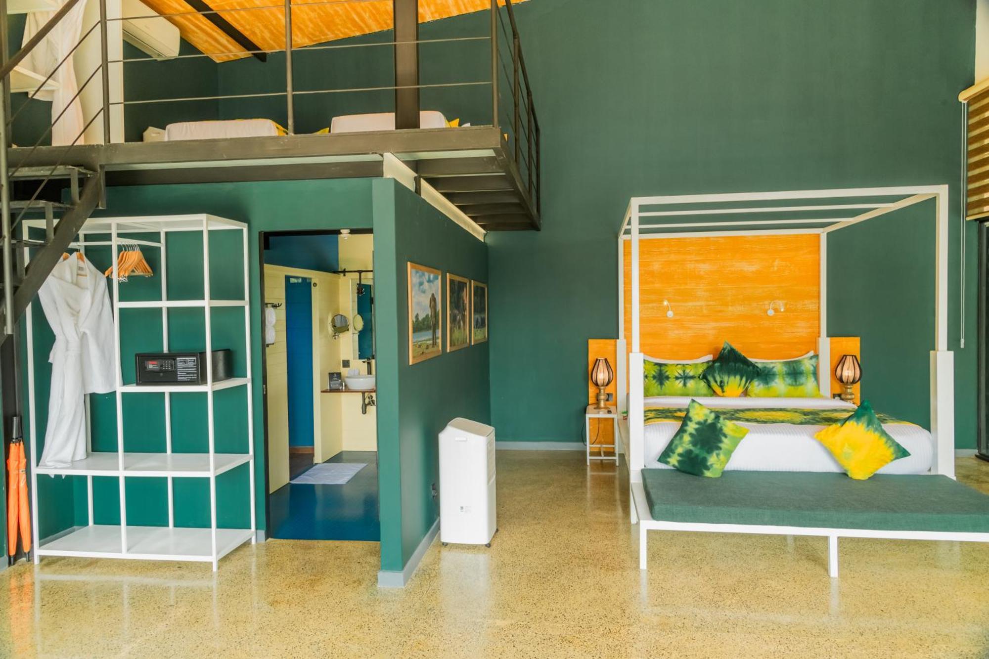 Waraka - Udawalawe By Thema Collection Hotel ภายนอก รูปภาพ