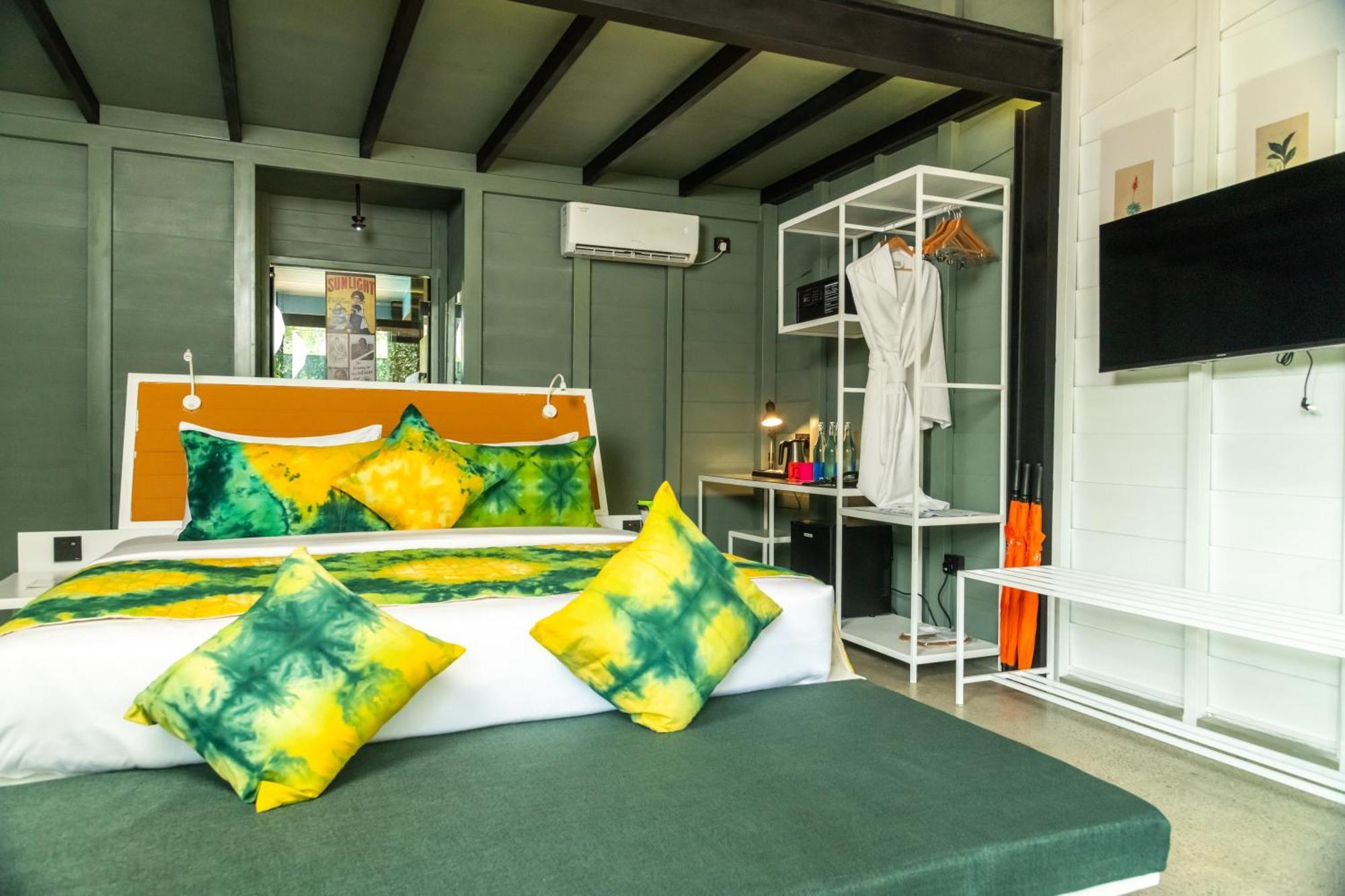 Waraka - Udawalawe By Thema Collection Hotel ภายนอก รูปภาพ