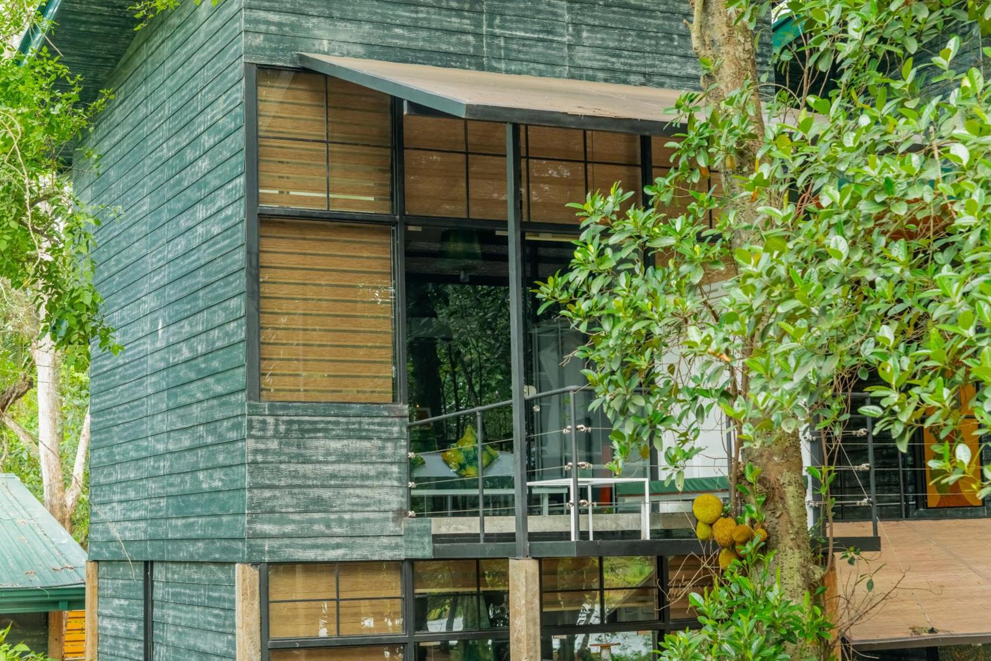 Waraka - Udawalawe By Thema Collection Hotel ภายนอก รูปภาพ