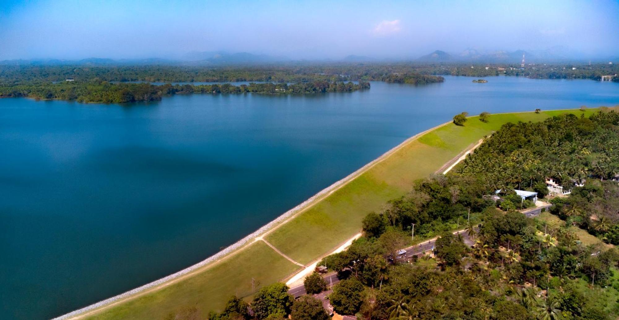 Waraka - Udawalawe By Thema Collection Hotel ภายนอก รูปภาพ